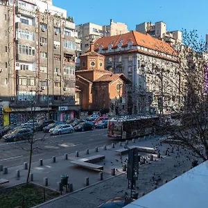 2 Camere, Ultracentral, Piata Universitatii Bucarest